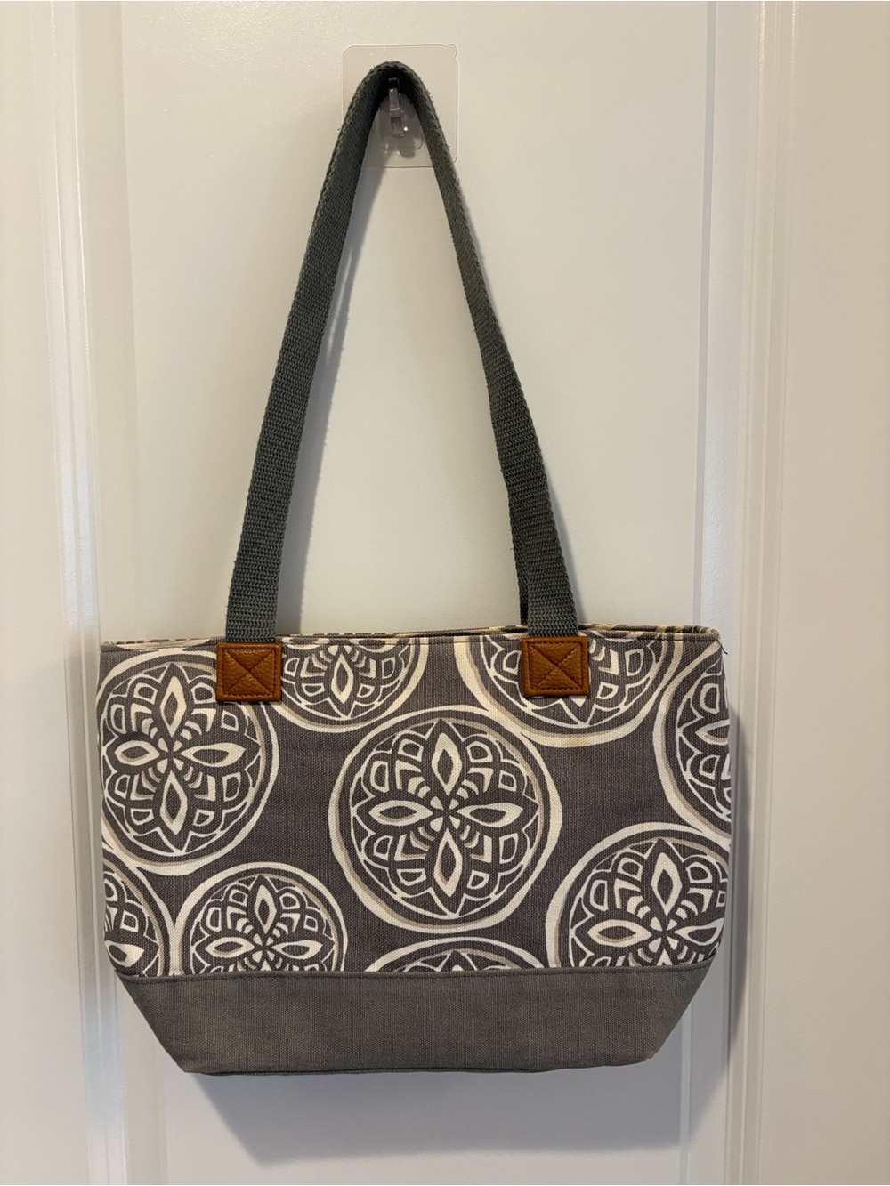thirty-one Gray Canvas Tote with White Medallion Pattern